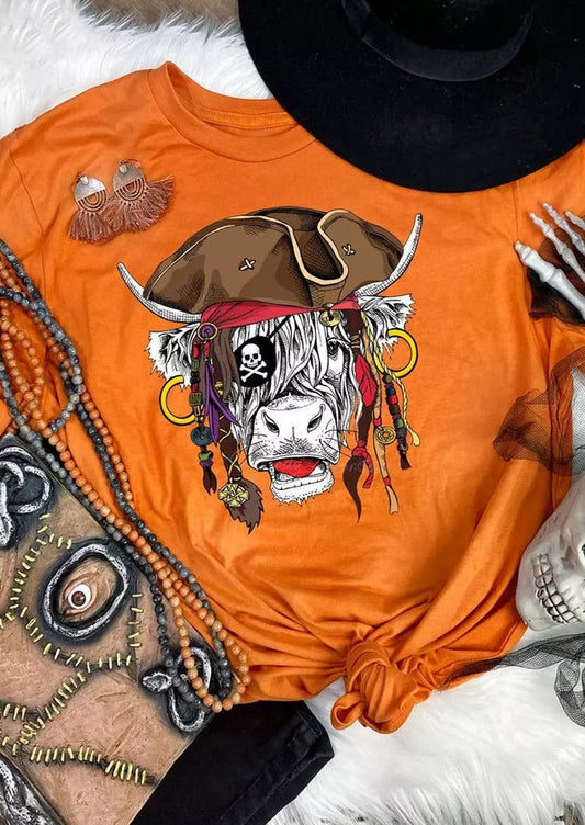 Halloween Pirate Highland Cattle T-Shirt